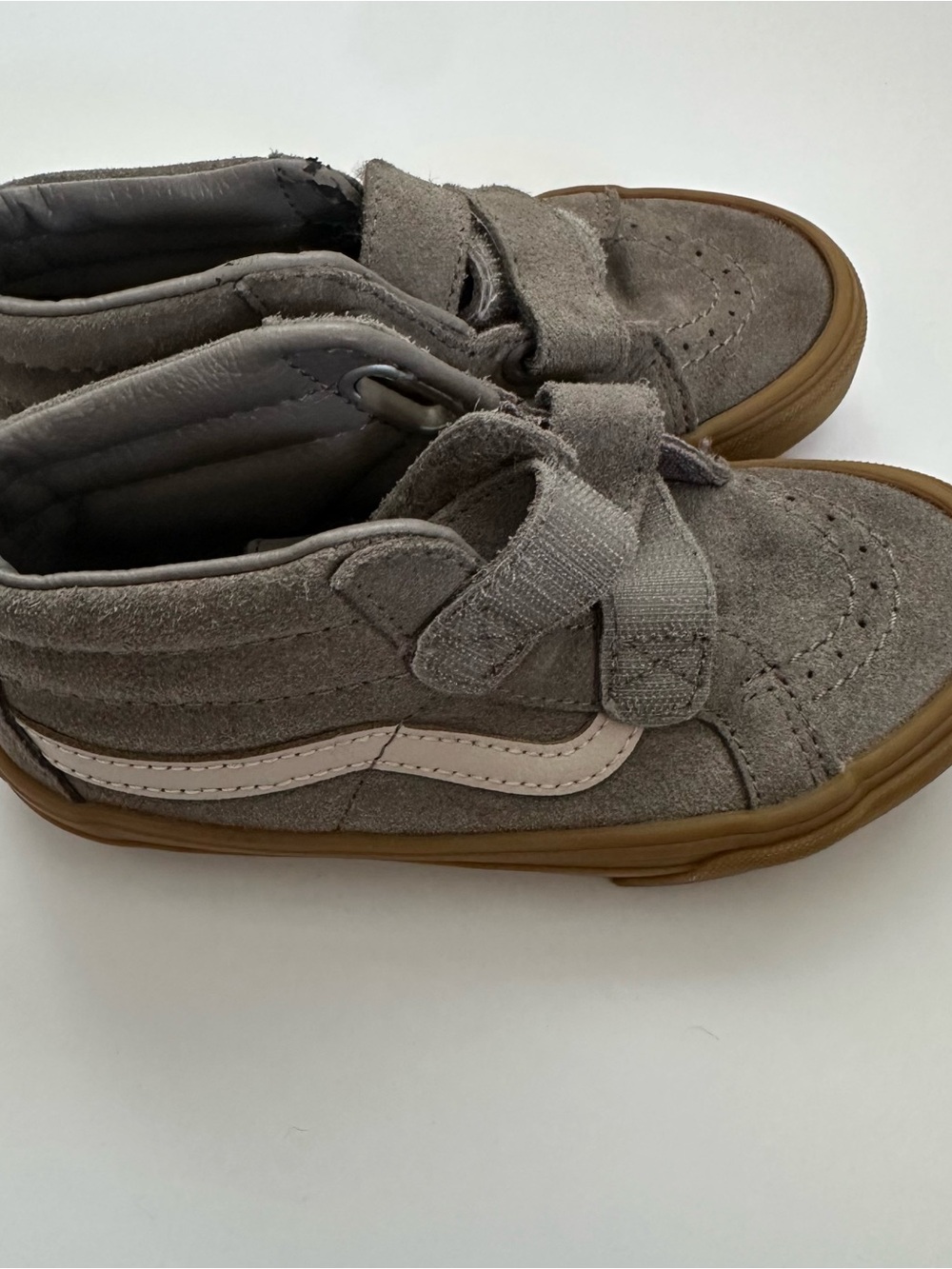 Vans Kids Gray Suede High-Top Sneakers with White Stripe and Gum Sole